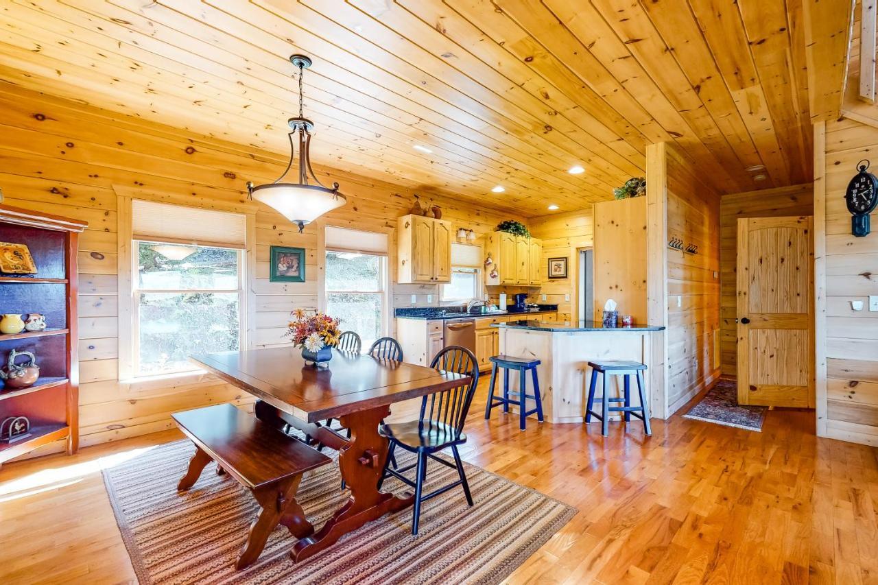 Mountain Laurel View Villa Blue Ridge Exterior photo