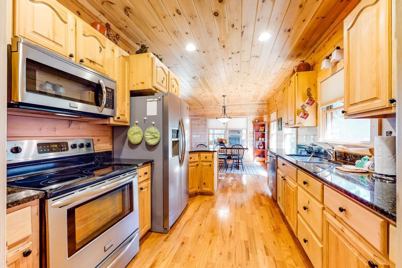 Mountain Laurel View Villa Blue Ridge Exterior photo